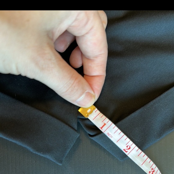 Vintage Lululemon Casual Shorts - Size 4 - Picture 5 of 5